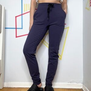 Lululemon Dropt Pant